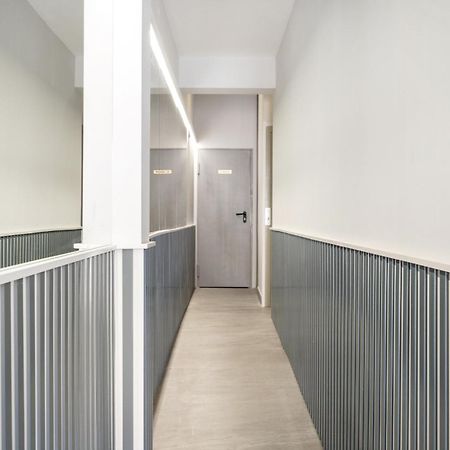 Madriver Apartamentos Reformados Con Parking Gratuito Екстер'єр фото