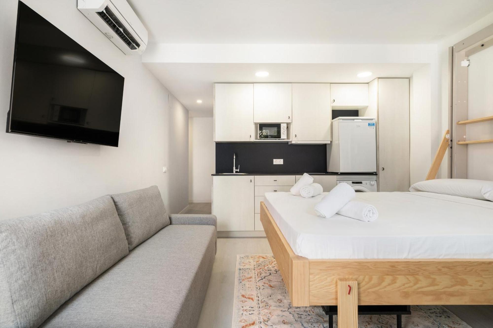 Madriver Apartamentos Reformados Con Parking Gratuito Екстер'єр фото