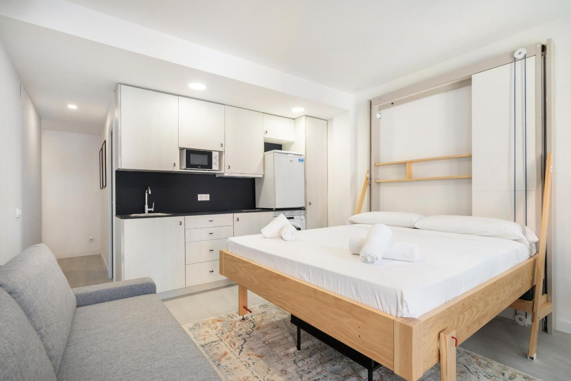 Madriver Apartamentos Reformados Con Parking Gratuito Екстер'єр фото