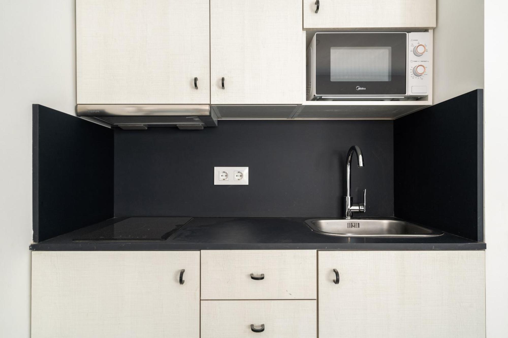 Madriver Apartamentos Reformados Con Parking Gratuito Екстер'єр фото