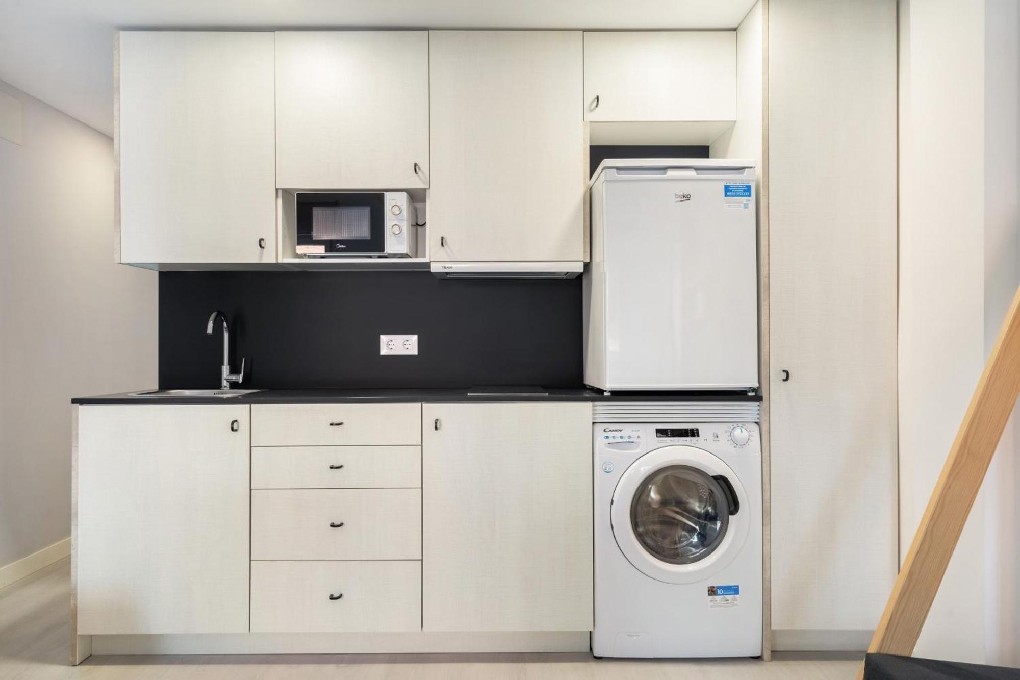 Madriver Apartamentos Reformados Con Parking Gratuito Екстер'єр фото
