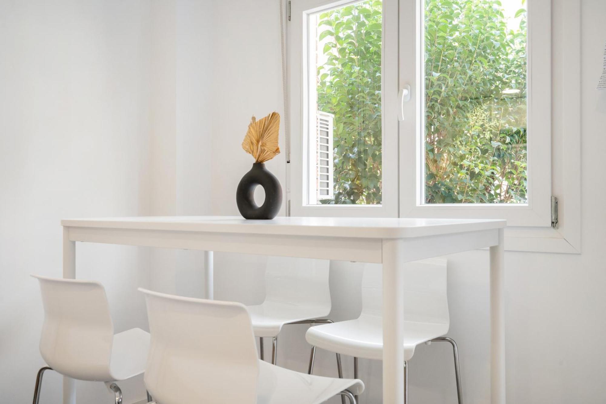 Madriver Apartamentos Reformados Con Parking Gratuito Екстер'єр фото
