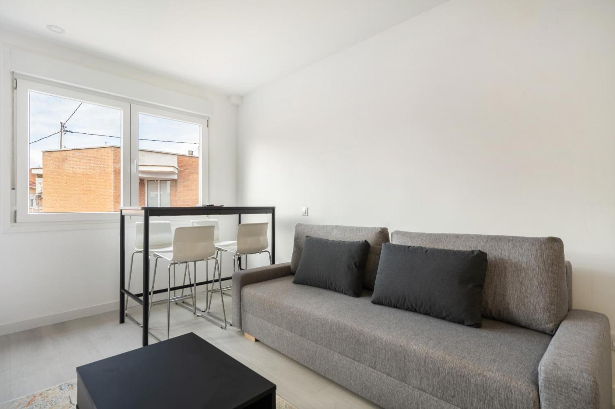 Madriver Apartamentos Reformados Con Parking Gratuito Екстер'єр фото